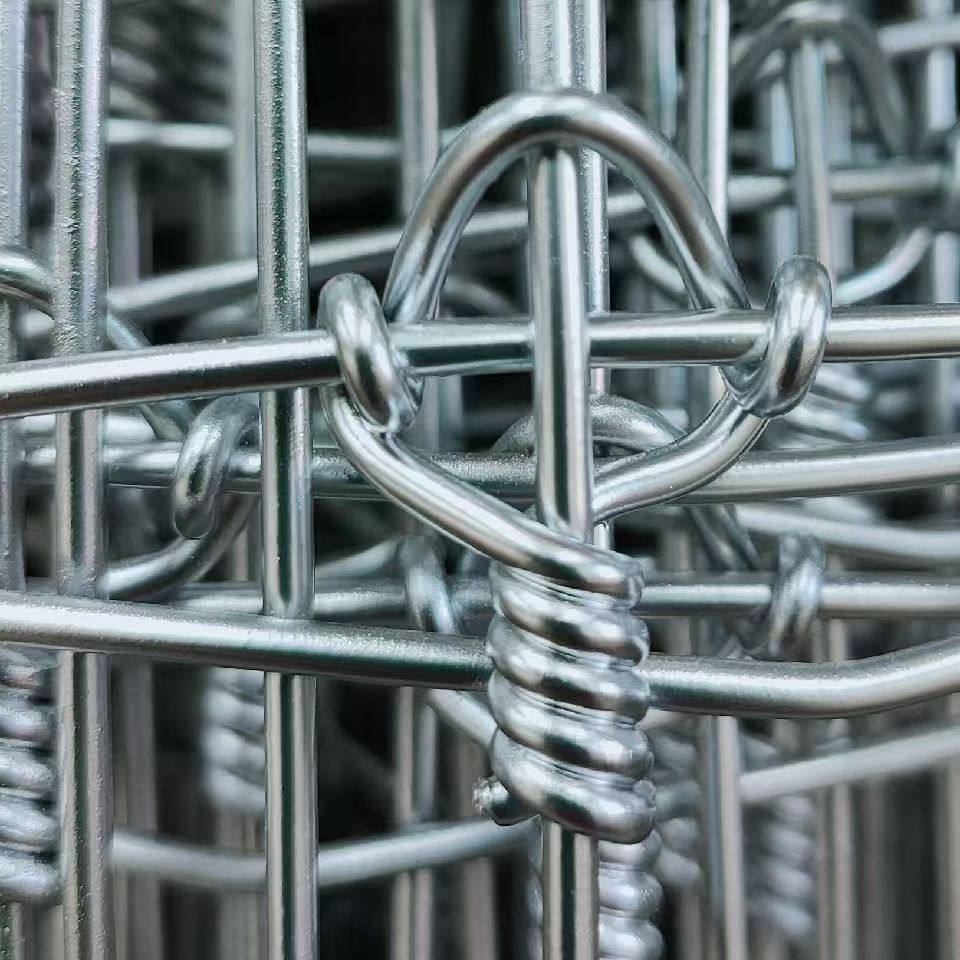 Fixed Knot Fence Quality